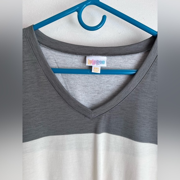 Lularoe Tee Colorblock - Picture 2 of 4